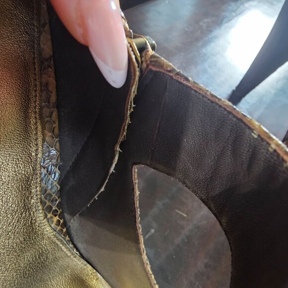 Saks Fifth Avenue Tan Snakeskin Leather Mary Jane shoes Gold Buckle size 9.5 - Picture 9 of 11